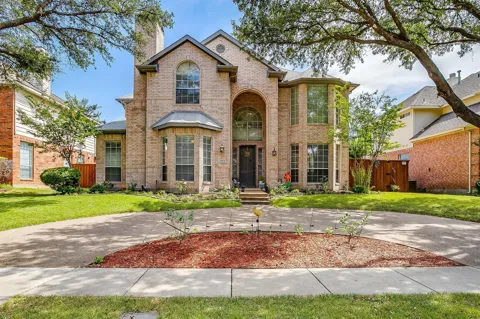 3944 Sunflower Lane