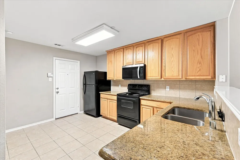 9878 Wake Bridge Drive Frisco, TX 75035