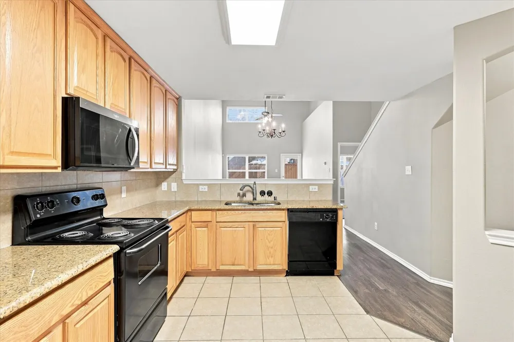 9878 Wake Bridge Drive Frisco, TX 75035