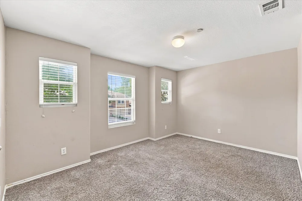 9878 Wake Bridge Drive Frisco, TX 75035