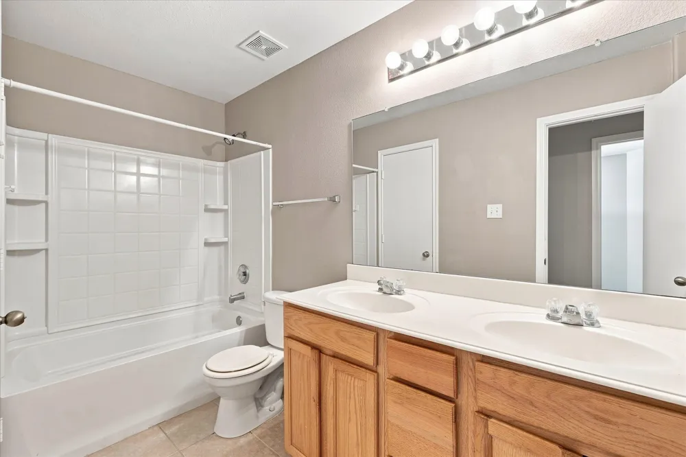 9878 Wake Bridge Drive Frisco, TX 75035