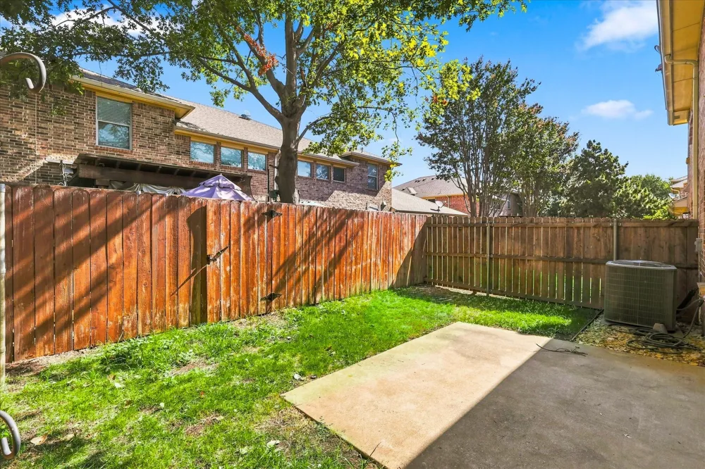 9878 Wake Bridge Drive Frisco, TX 75035
