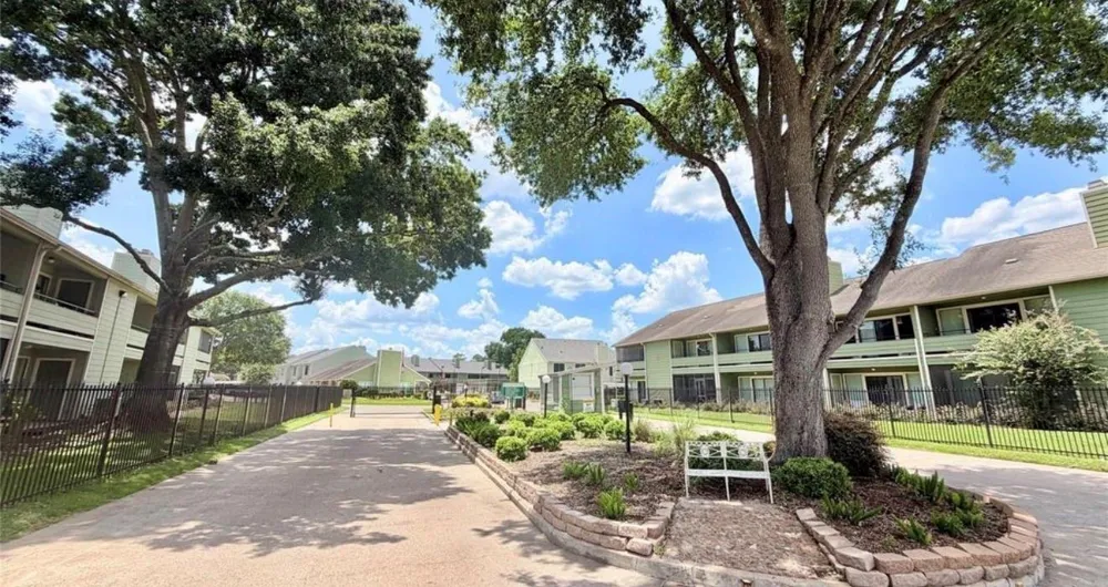 14777 Wunderlich Drive #1106 Houston, TX 77069