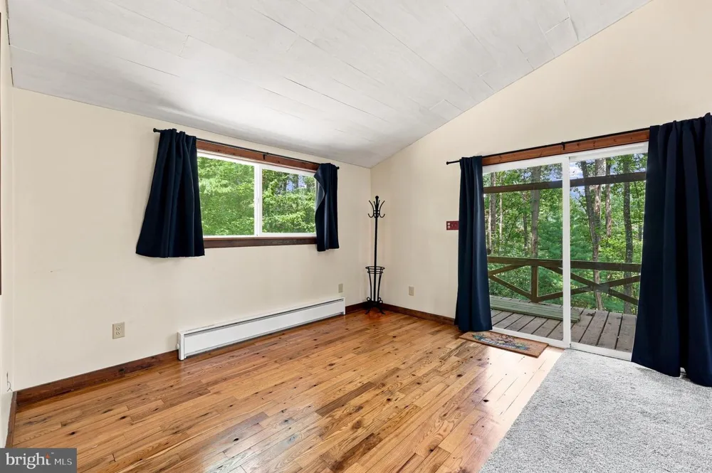96 PERSIMMON LANE Gerrardstown, WV 25420