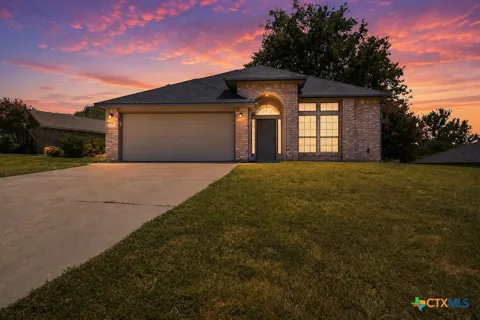 401 Moccasin Drive