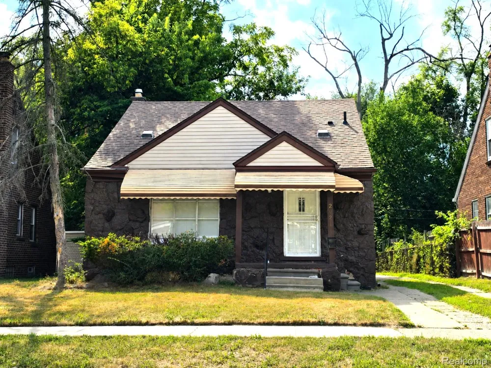 20211 Ashton Avenue Detroit City, MI 48219