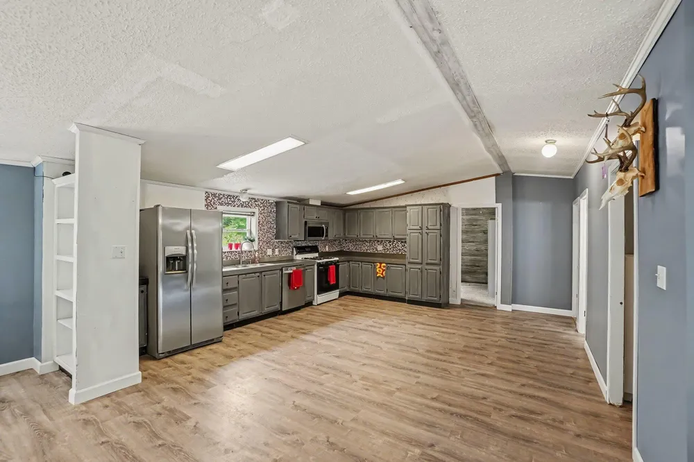 9323 180th Avenue Mecosta Township, MI 49346