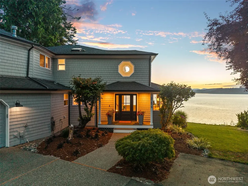 31879 S Bridge Way NE Poulsbo, WA 98370