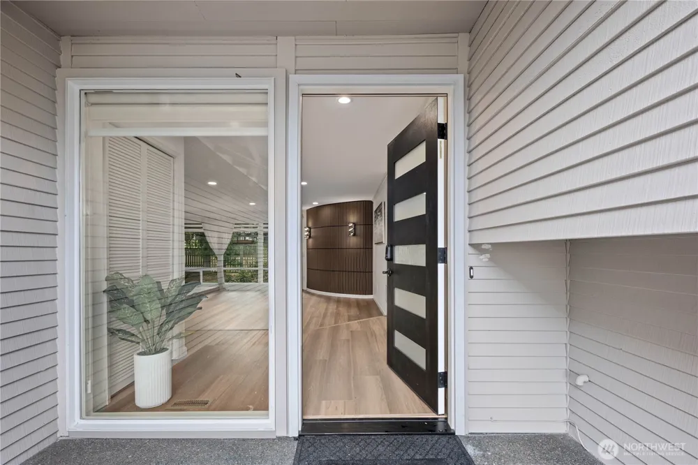 14115 SE 45th Street Bellevue, WA 98006