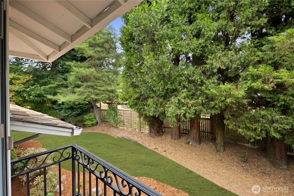 14115 SE 45th Street Bellevue, WA 98006