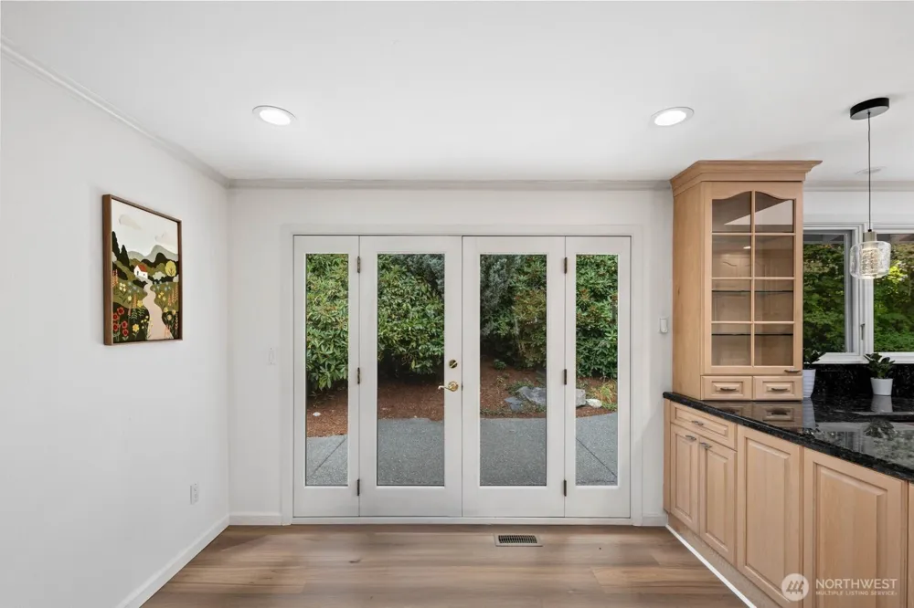 14115 SE 45th Street Bellevue, WA 98006