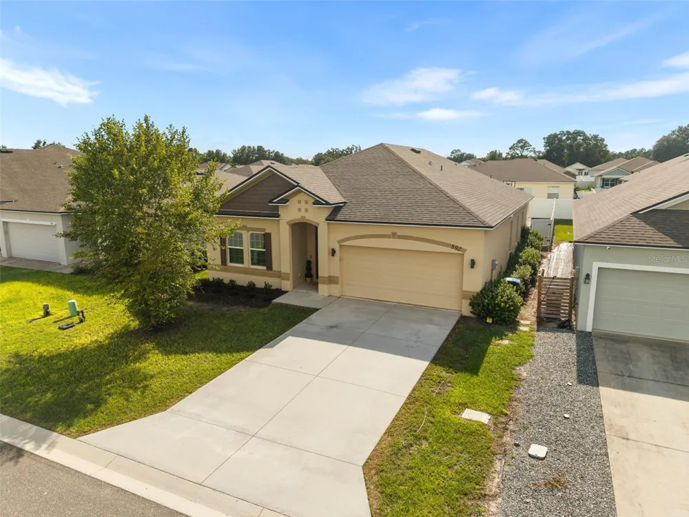 892 NW 251ST DRIVE Newberry, FL 32669