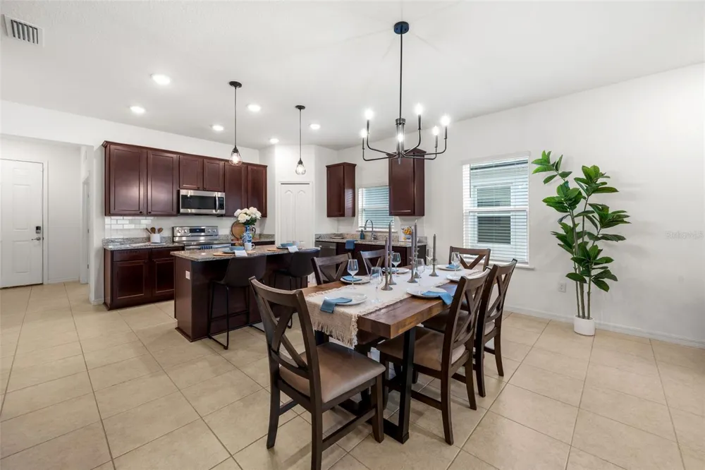 892 NW 251ST DRIVE Newberry, FL 32669