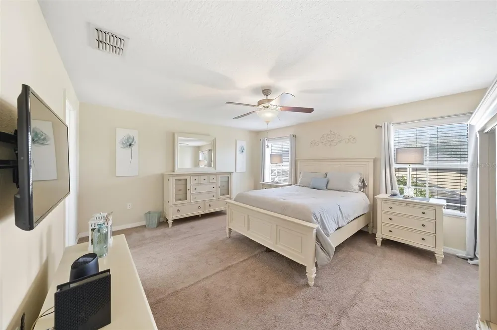 9477 TRUMPET VINE LOOP Trinity, FL 34655