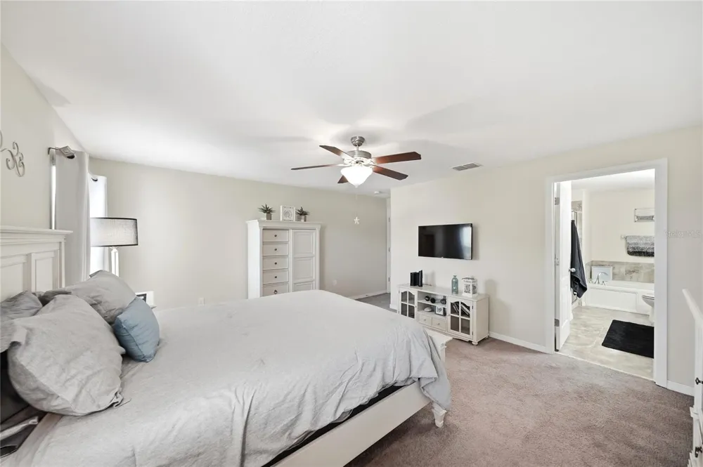 9477 TRUMPET VINE LOOP Trinity, FL 34655