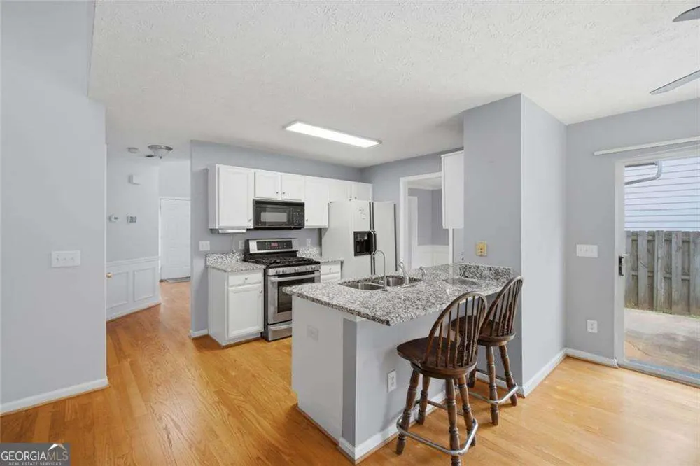 3015 Dominion Walk LN Snellville, GA 30078