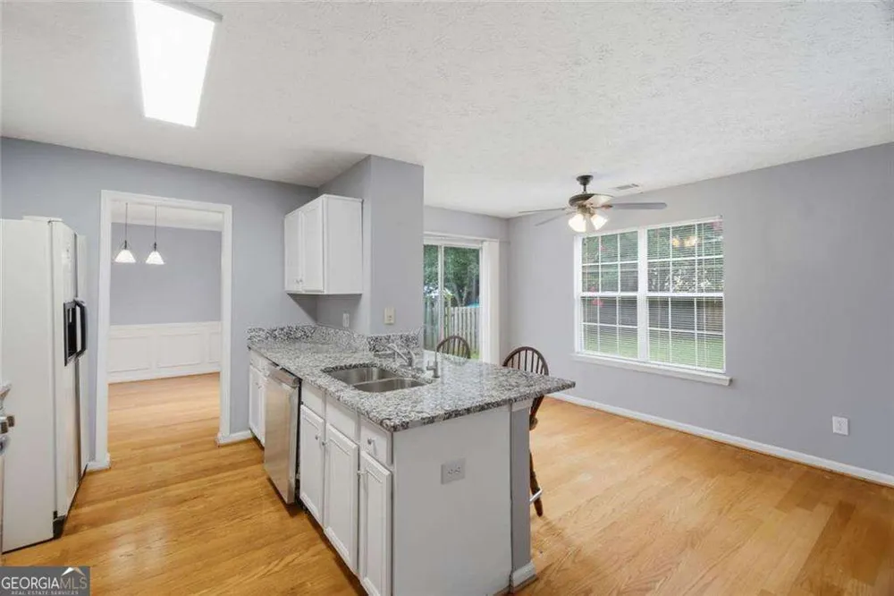 3015 Dominion Walk LN Snellville, GA 30078