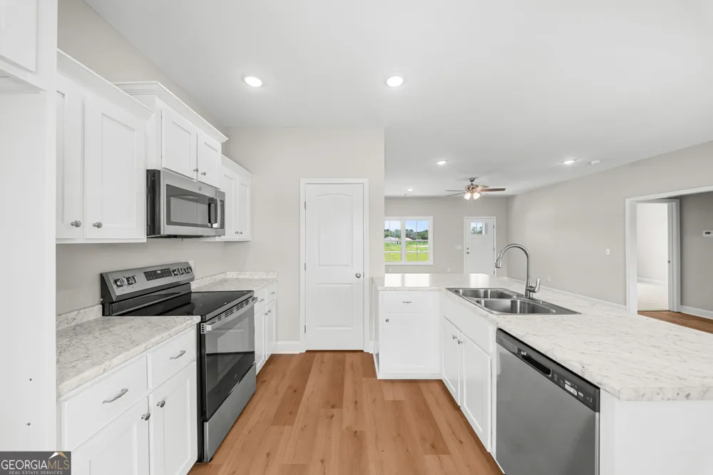 169 Landmark CIR Statesboro, GA 30458