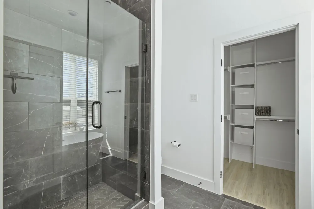2614 Carroll Avenue #101 Dallas, TX 75204