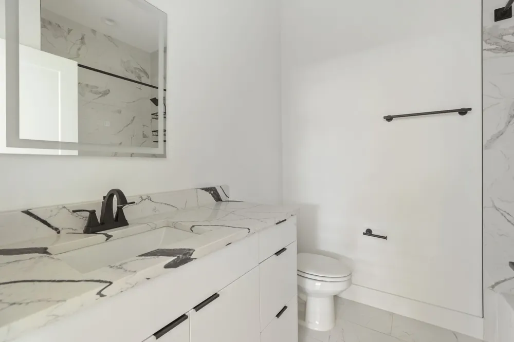 2614 Carroll Avenue #101 Dallas, TX 75204