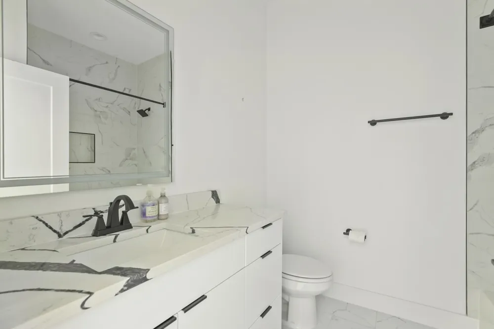 2614 Carroll Avenue #101 Dallas, TX 75204