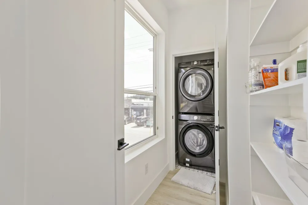 2614 Carroll Avenue #101 Dallas, TX 75204