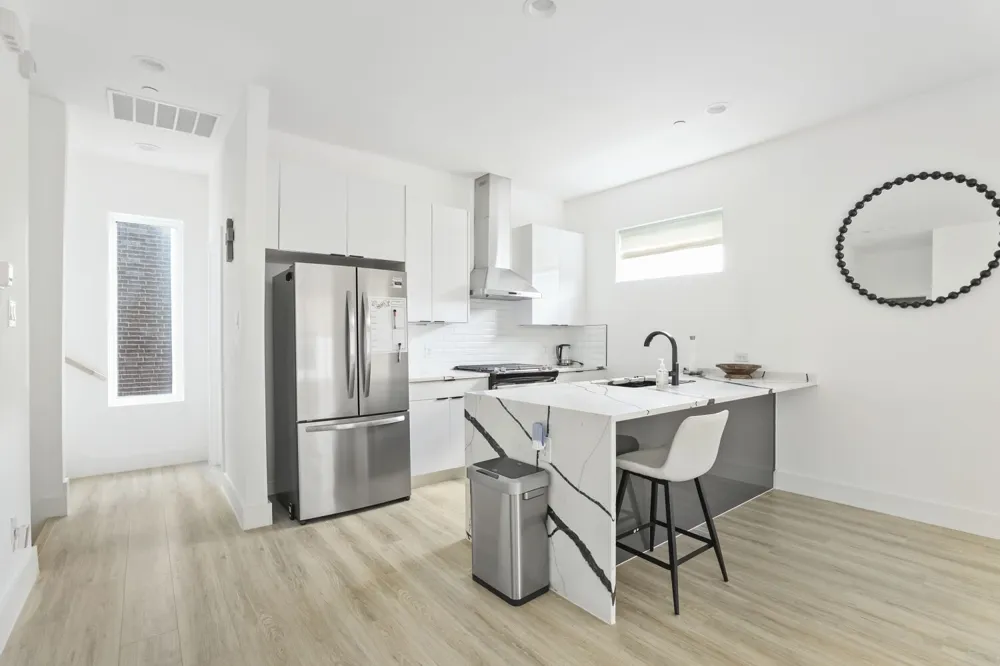 2614 Carroll Avenue #101 Dallas, TX 75204