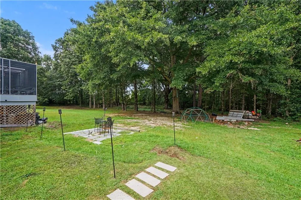 900 Stone Lea Trace Oxford, GA 30054