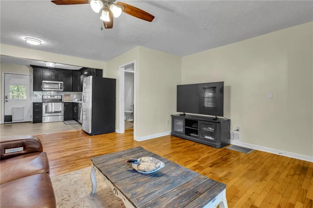 130 Sharp Street Bremen, GA 30110