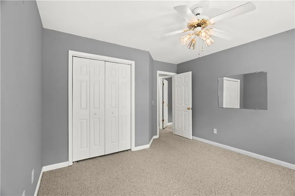 185 Thornwood Drive SE Calhoun, GA 30701