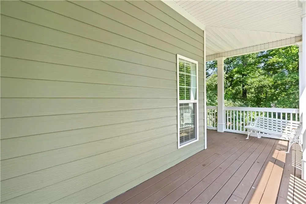 185 Thornwood Drive SE Calhoun, GA 30701
