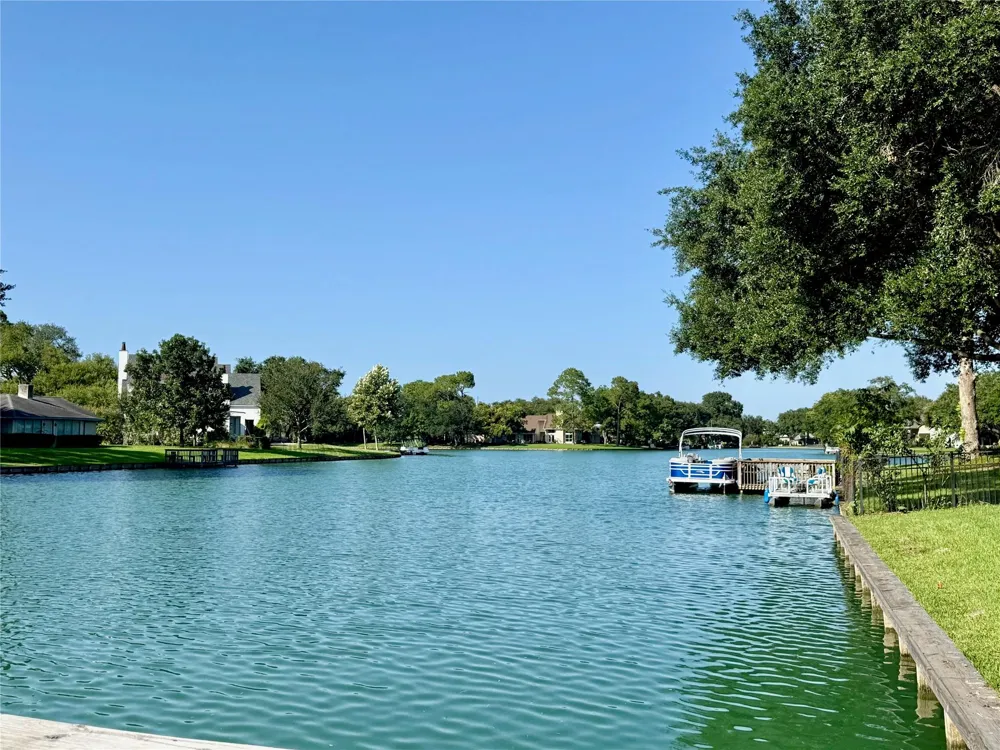 711 Salerno Street Sugar Land, TX 77478