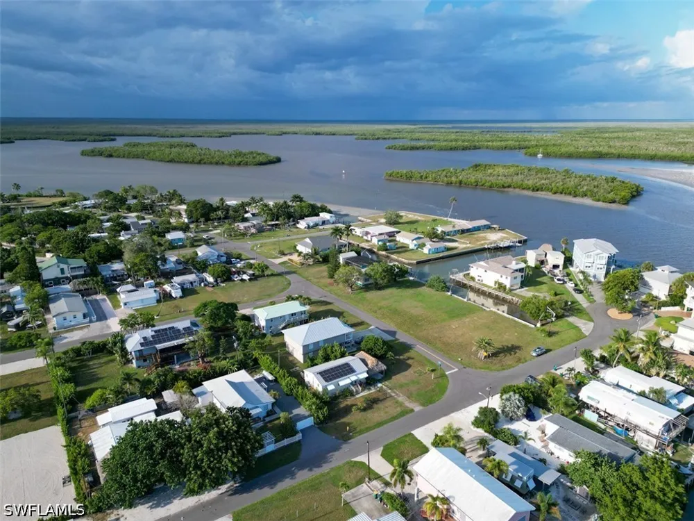 Coconut Avenue Other, FL 34140