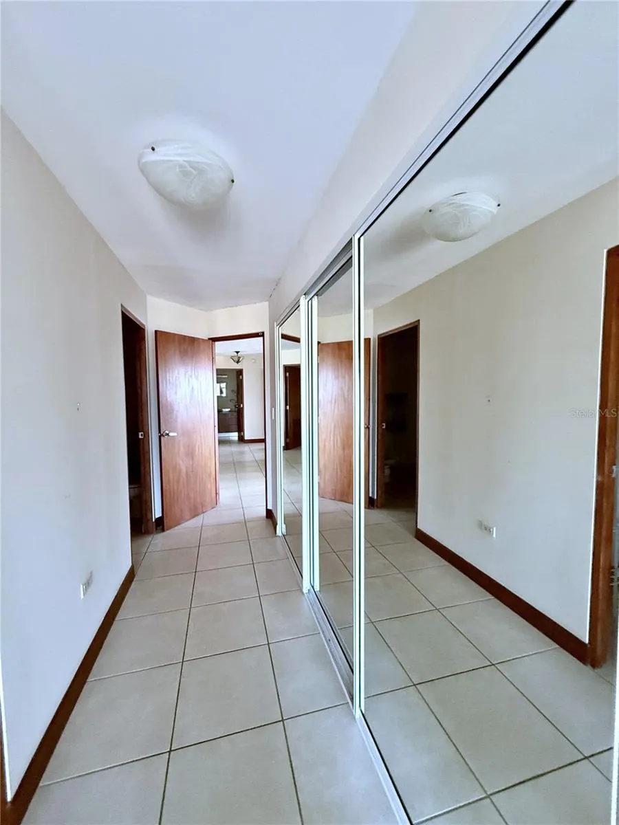 103 AVENIDA JOSE DE DIEGO #2404 Este San Juan, PR 00911