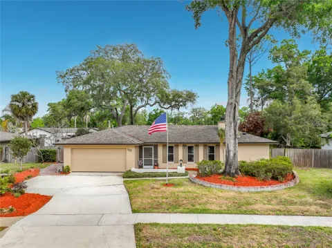 105 CEDAR OAK TRAIL