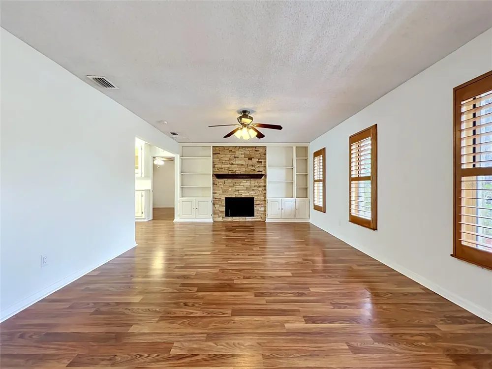 105 CEDAR OAK TRAIL Longwood, FL 32750