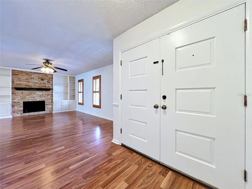 105 CEDAR OAK TRAIL Longwood, FL 32750