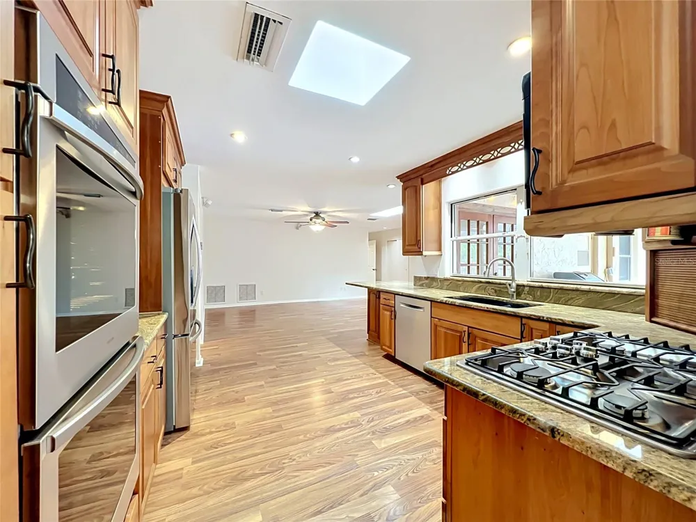 105 CEDAR OAK TRAIL Longwood, FL 32750