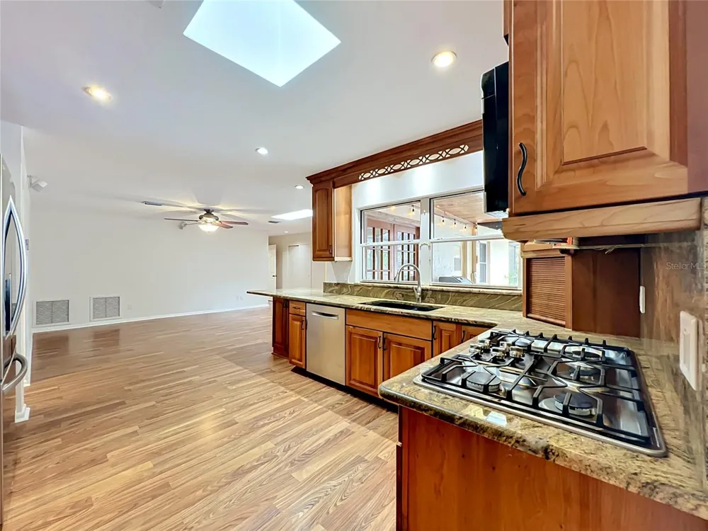 105 CEDAR OAK TRAIL Longwood, FL 32750