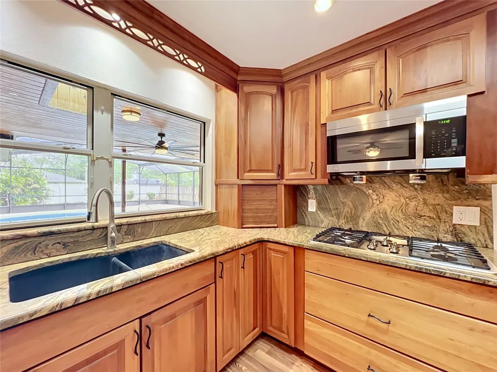 105 CEDAR OAK TRAIL Longwood, FL 32750