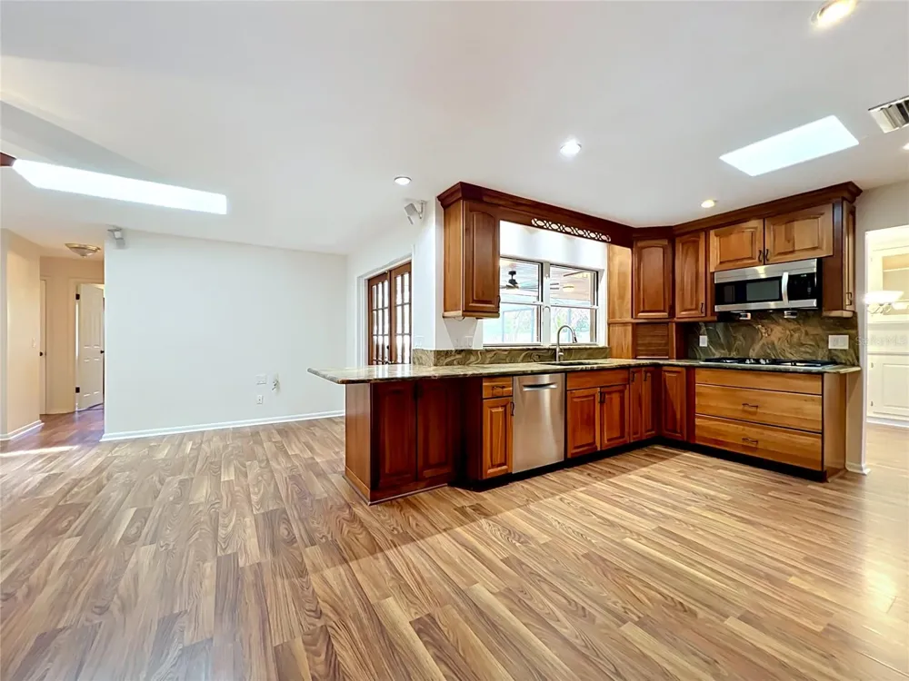 105 CEDAR OAK TRAIL Longwood, FL 32750