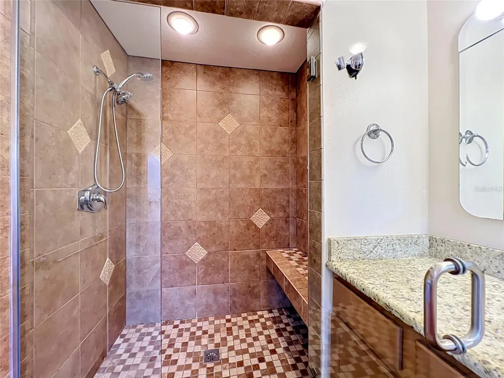 105 CEDAR OAK TRAIL Longwood, FL 32750