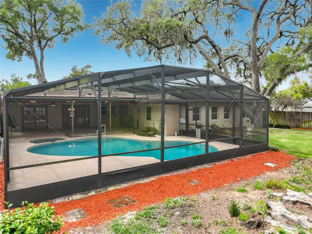 105 CEDAR OAK TRAIL Longwood, FL 32750