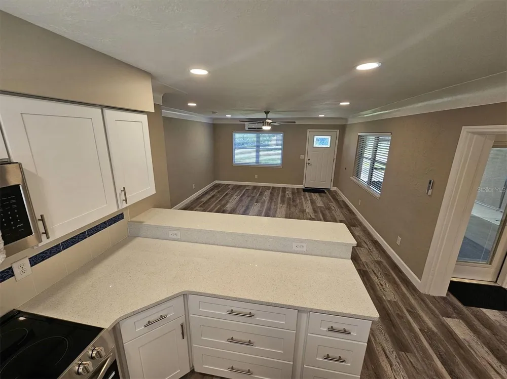 3113 25TH STREET St Petersburg, FL 33713