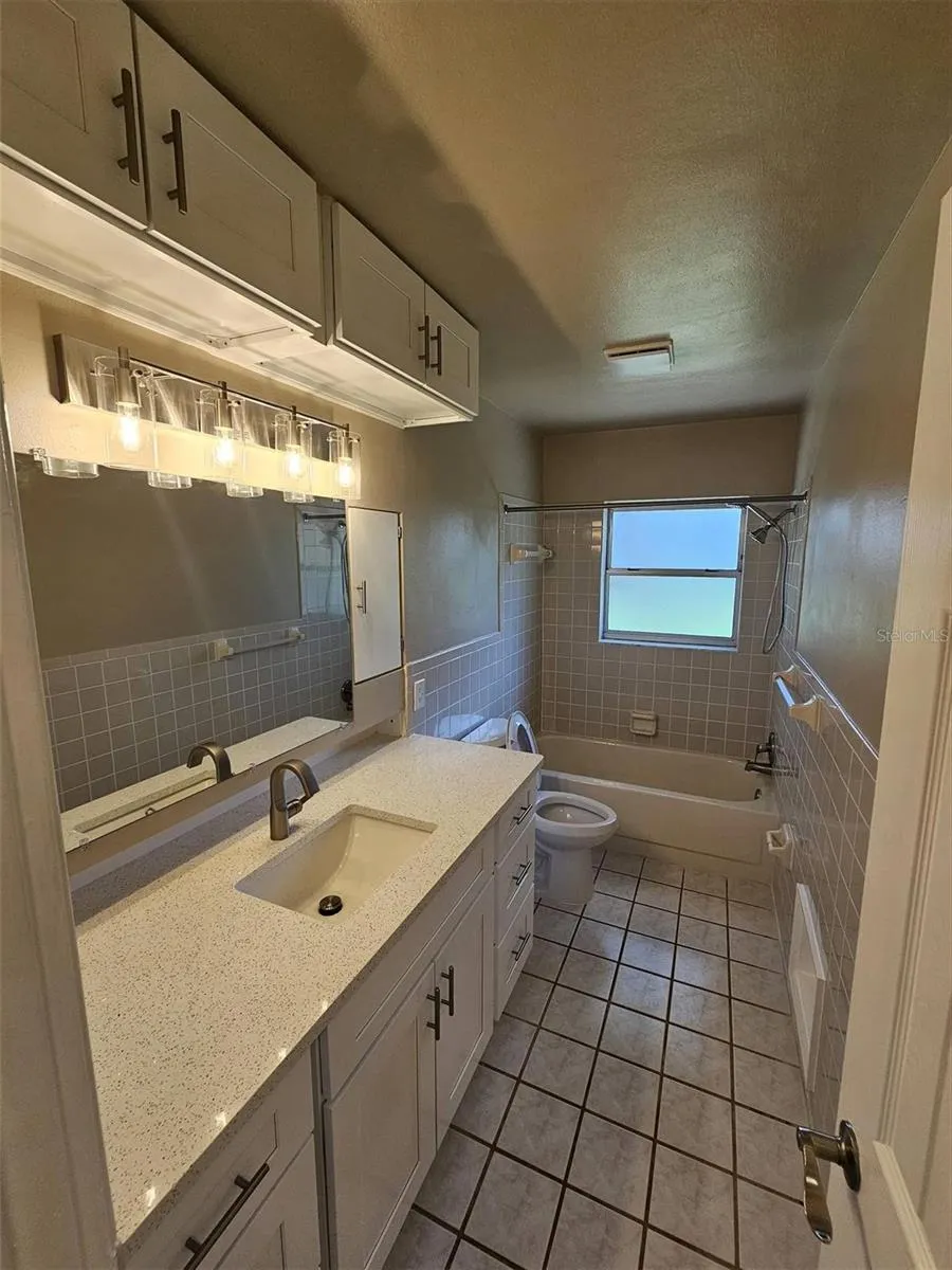 3113 25TH STREET St Petersburg, FL 33713