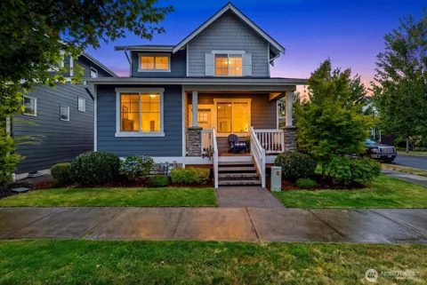 205 Olallie Place NE