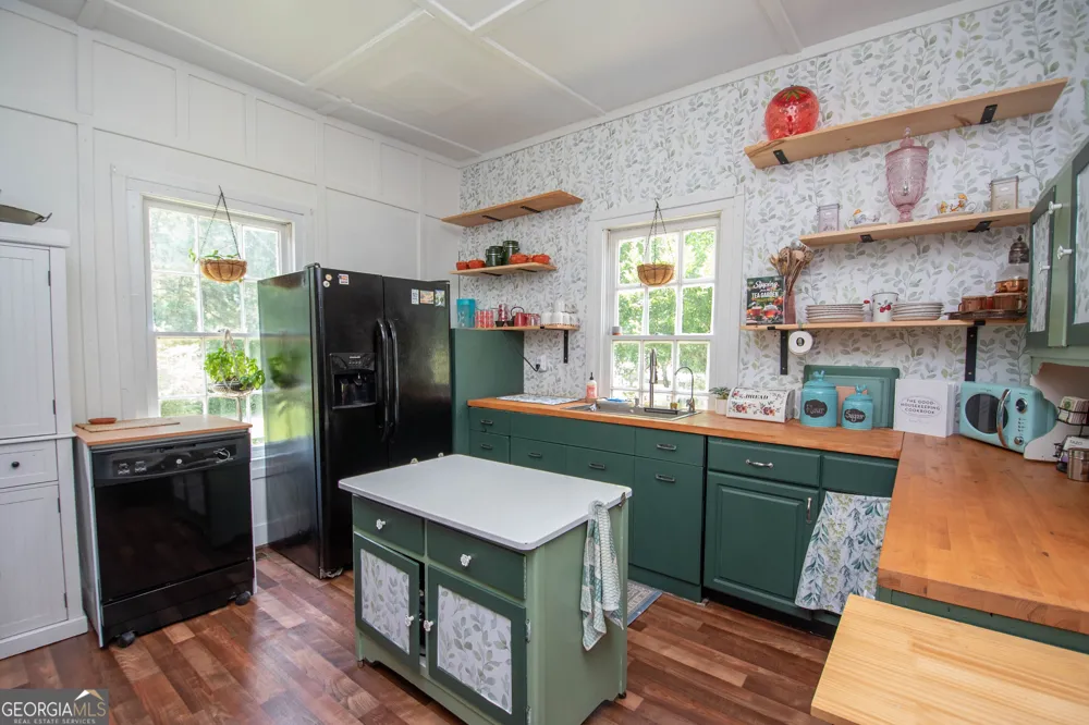 3 Sanford AVE LaGrange, GA 30241