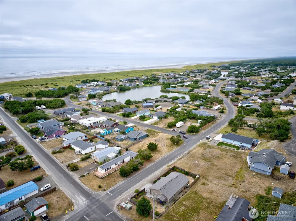 814 340th Place Ocean Park, WA 98640
