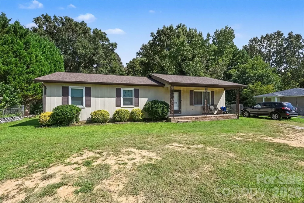 808 E Chestnut Street Stanley, NC 28164