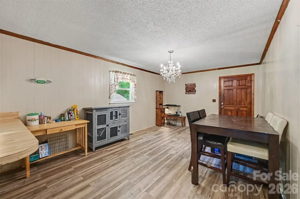 808 E Chestnut Street Stanley, NC 28164